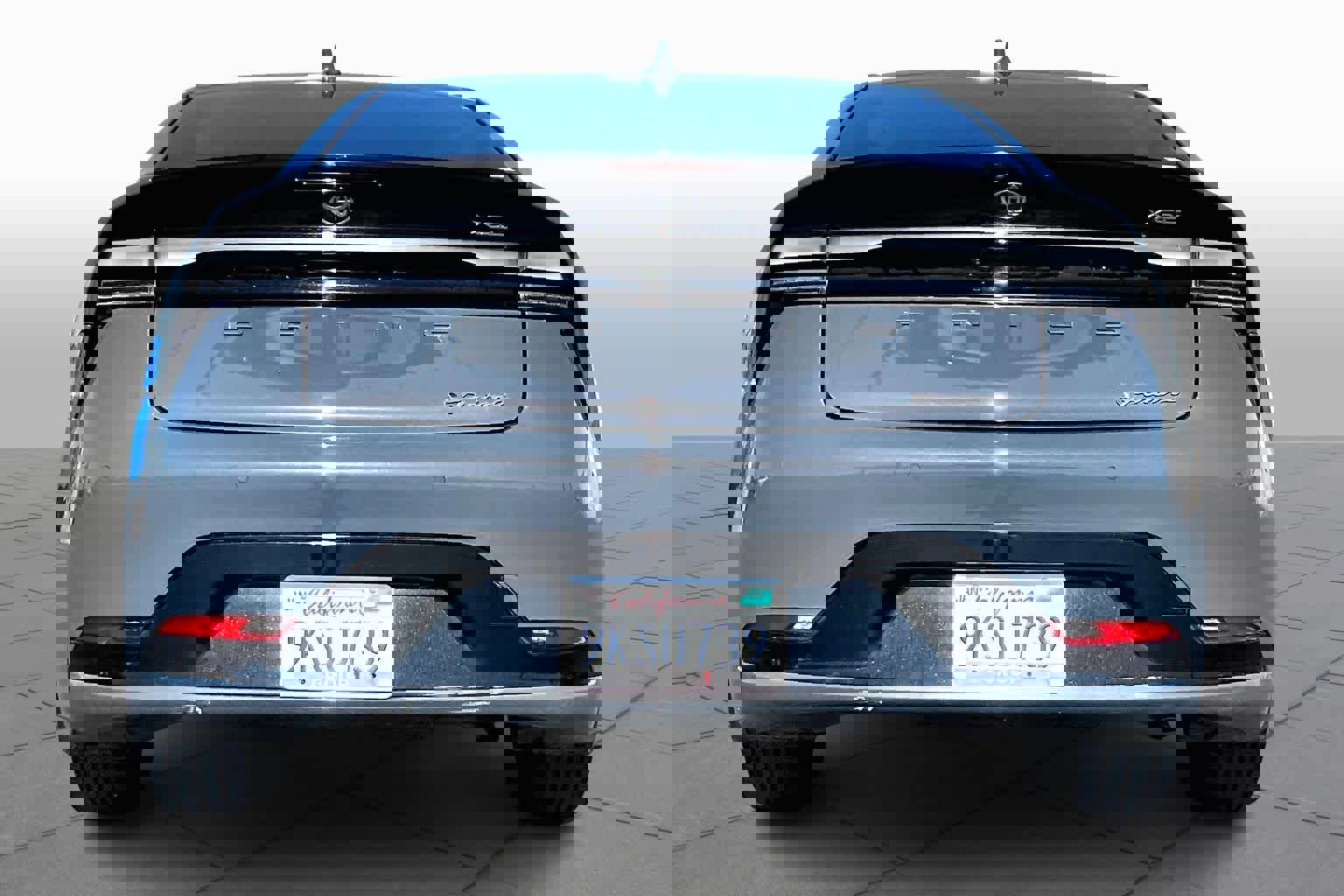 Used 2024 Toyota Prius Prime XSE image 4