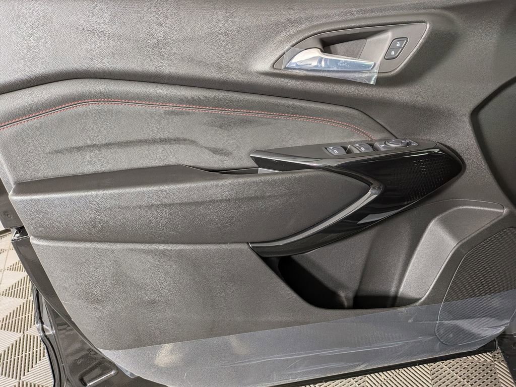 New 2026 Chevrolet Trax RS w/ Sunroof Package image 14