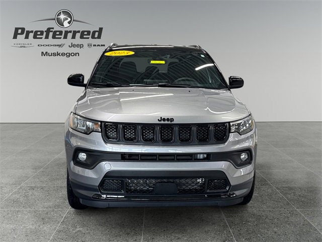 Used 2023 Jeep Compass Altitude w/ Convenience Group image 11