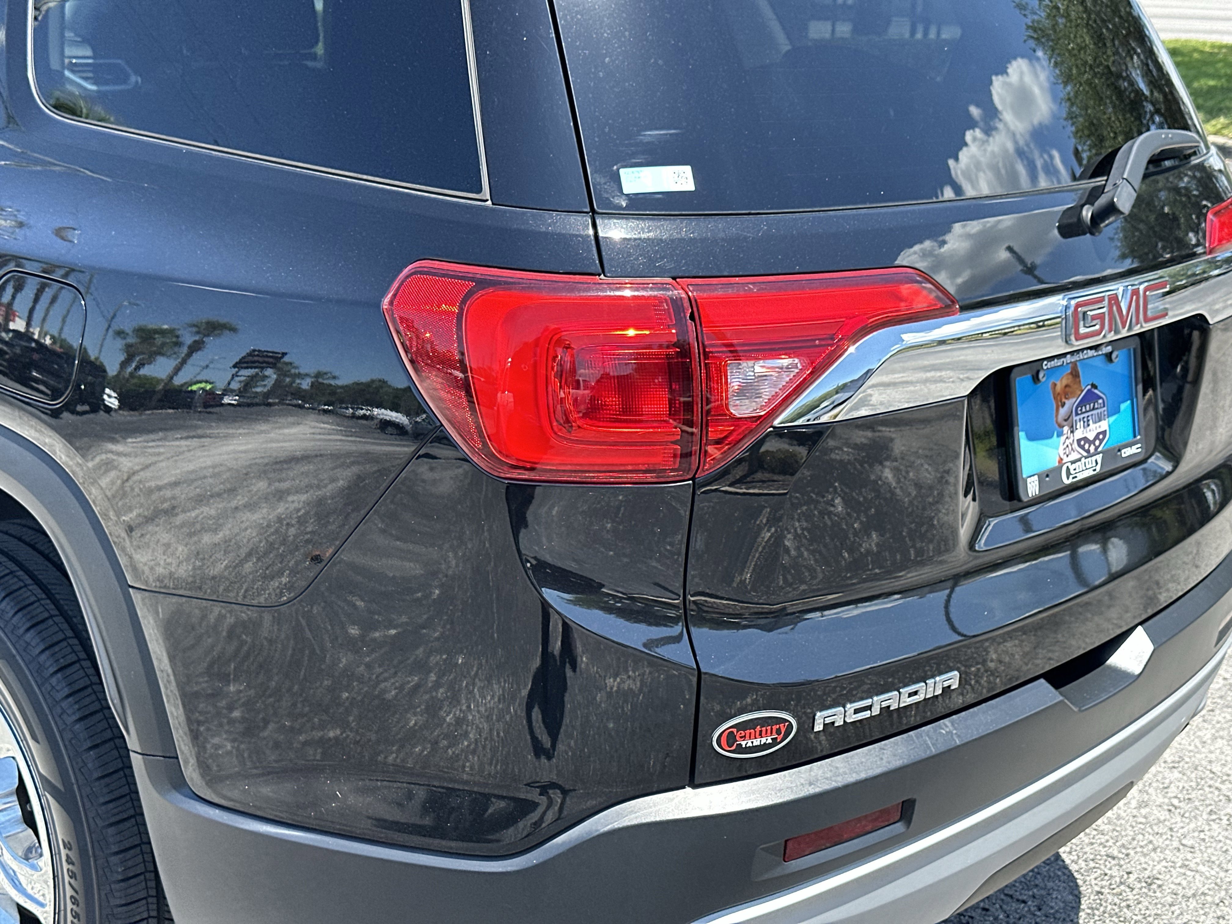 Used 2019 GMC Acadia SLE FWD image 9