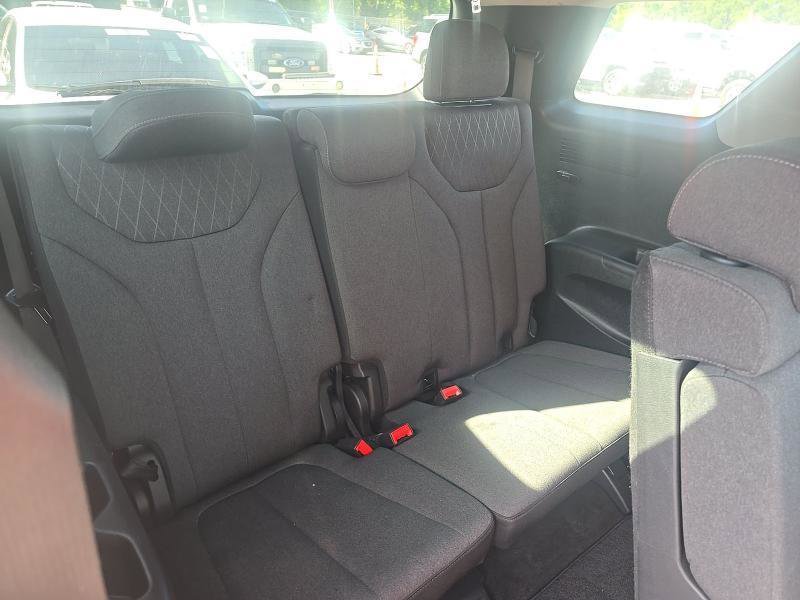 Used 2020 Hyundai Palisade SE FWD image 11