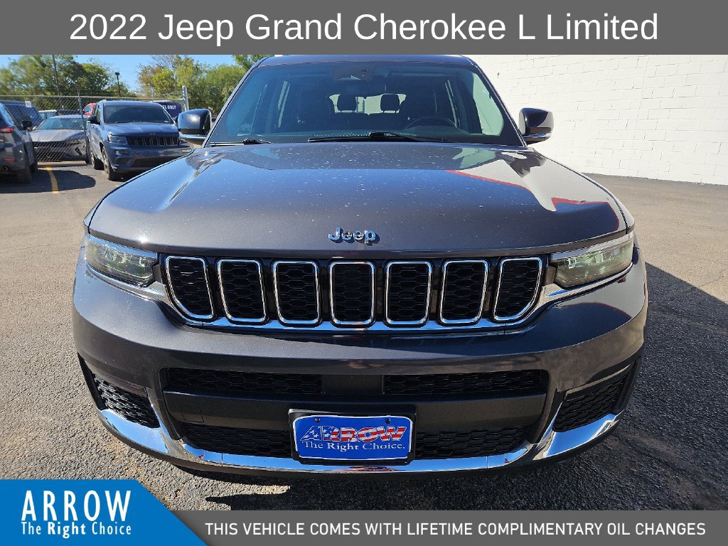 Used 2022 Jeep Grand Cherokee L Limited RWD image 3