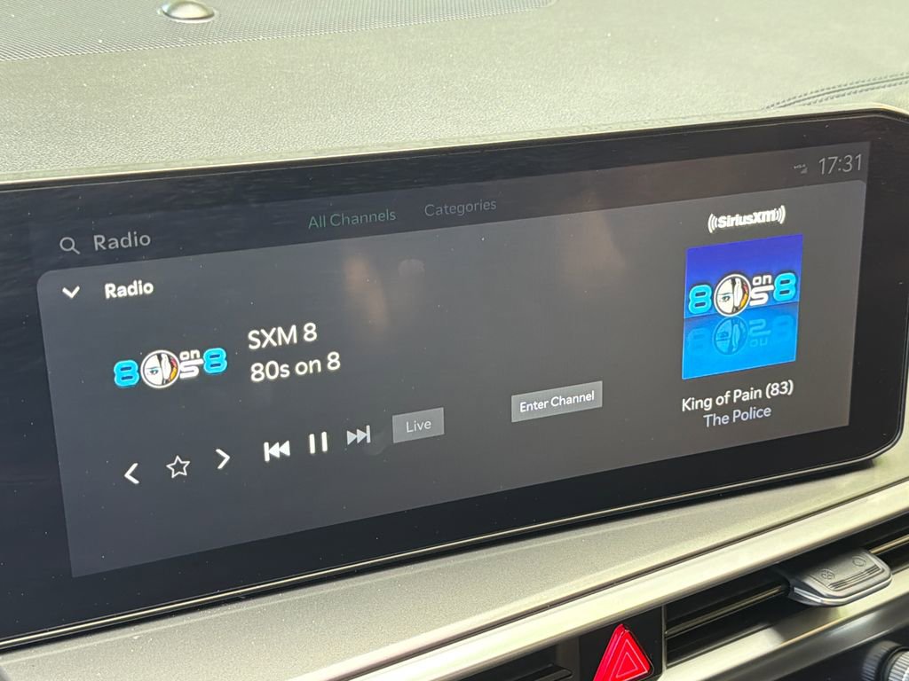 Used 2024 Kia Sorento S w/ Panoramic Sunroof Package FWD image 8