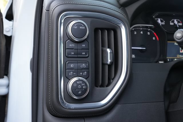 Used 2022 GMC Sierra 1500 SLT AWD/4WD image 14