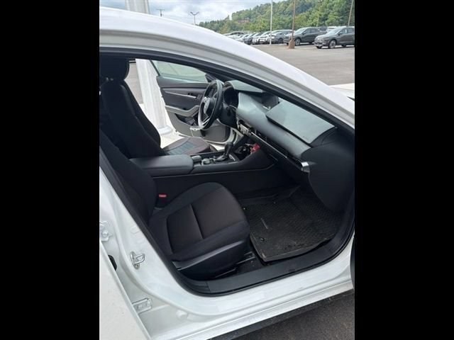 Used 2025 MAZDA MAZDA3 s FWD image 10
