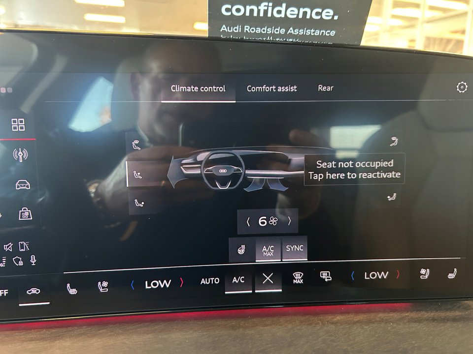 New 2025 Audi Q5 Prestige image 18