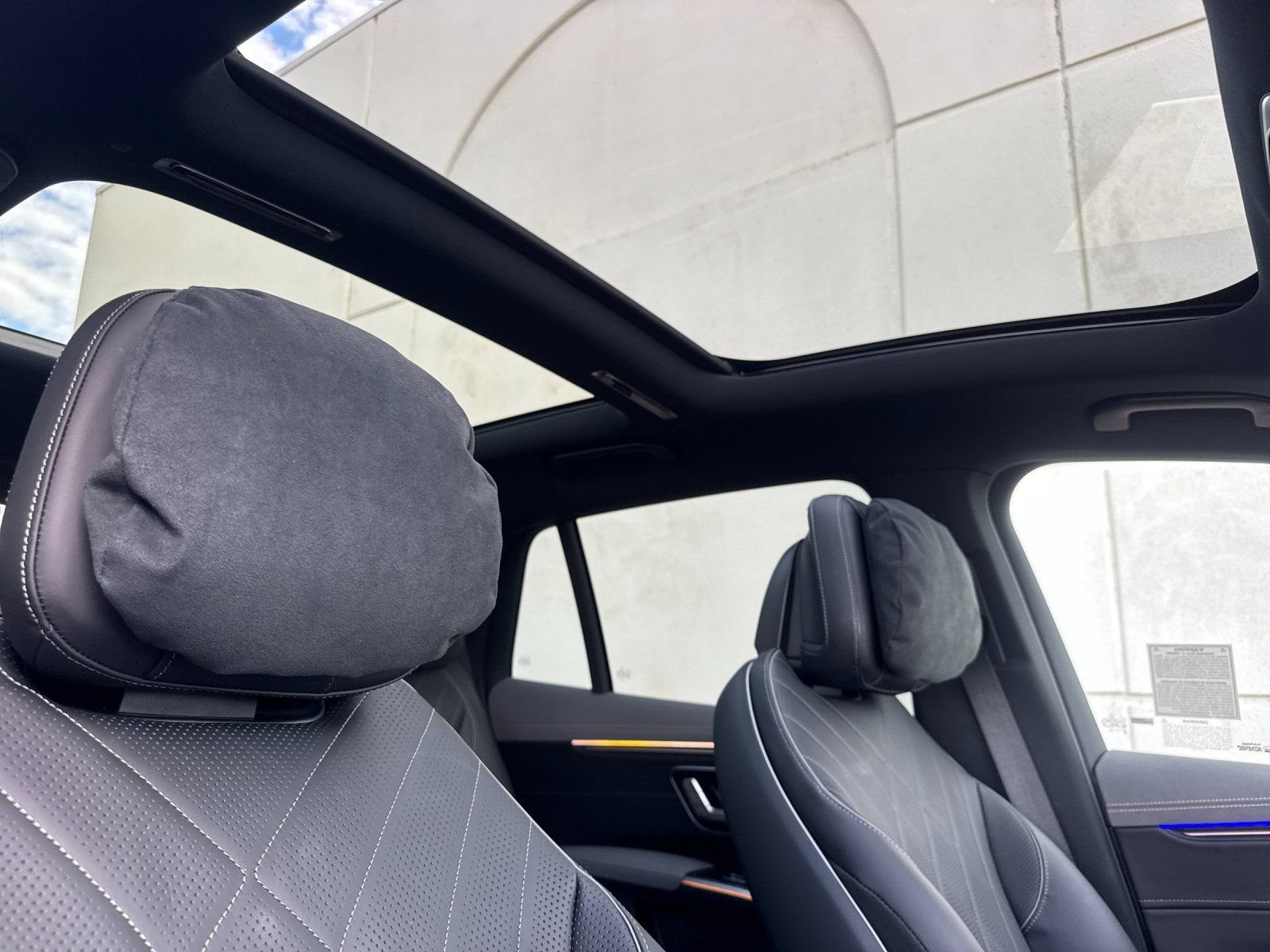 New 2026 Mercedes-Benz EQS 550 4MATIC SUV image 16