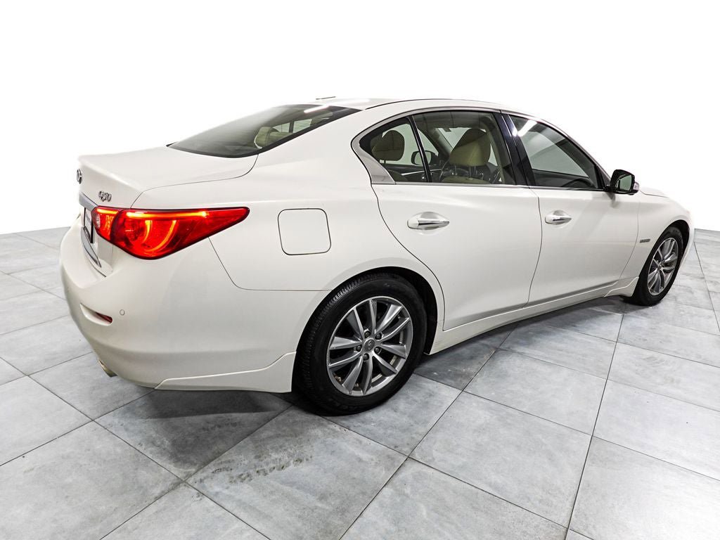 Used 2015 INFINITI Q50 Premium w/ Deluxe Technology Package AWD/4WD image 7