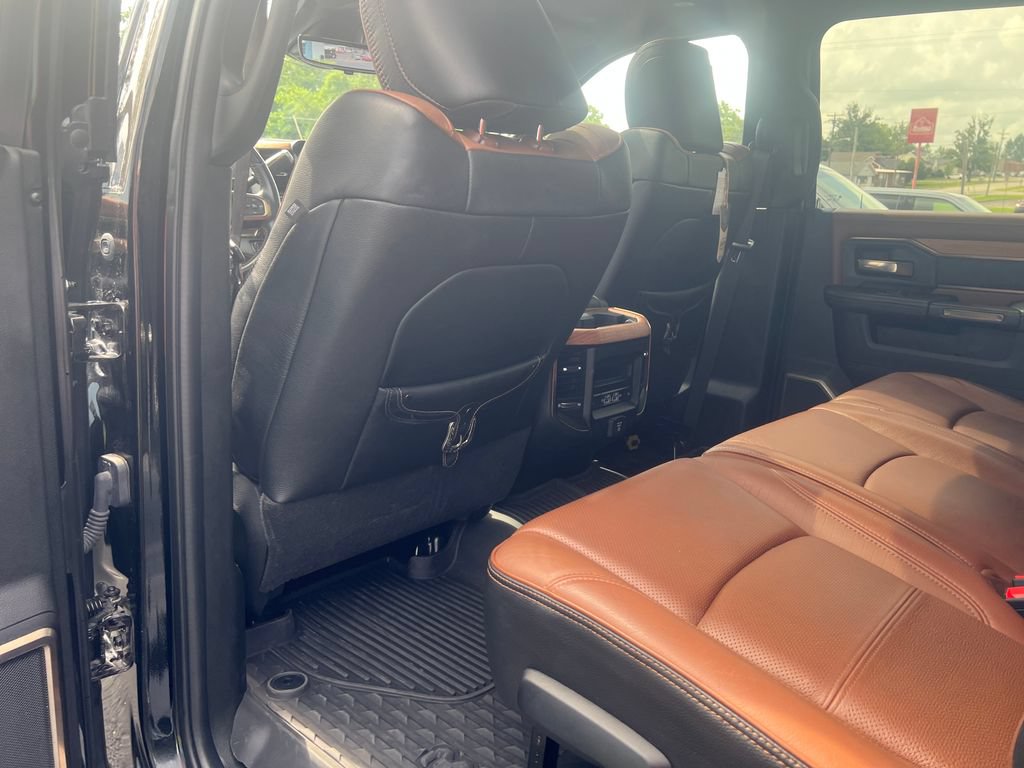 Used 2023 RAM 3500 Limited AWD/4WD image 26