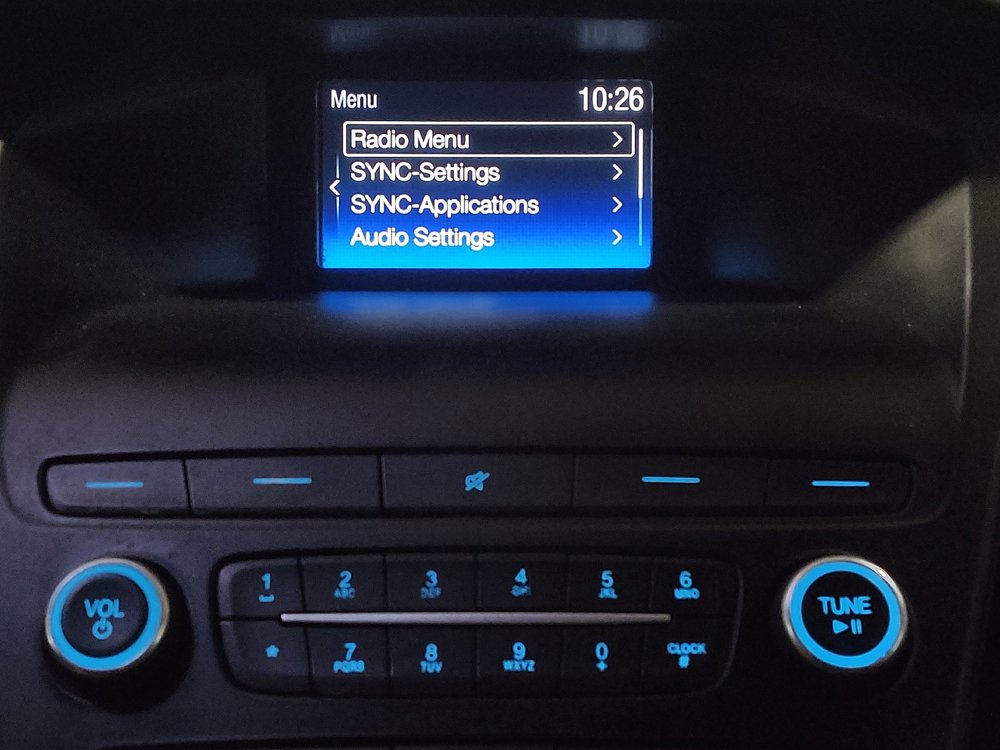 Used 2018 Ford Focus SE FWD image 25