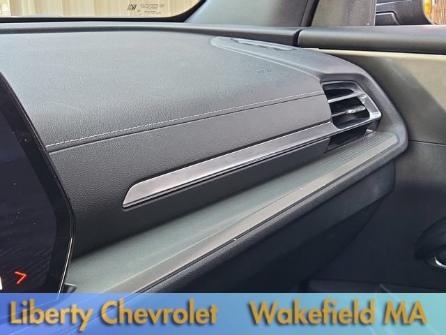 Used 2024 Chevrolet Traverse LT AWD/4WD image 25