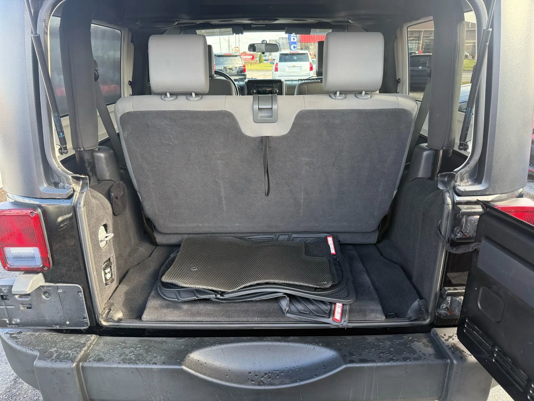 Used 2009 Jeep Wrangler X image 16