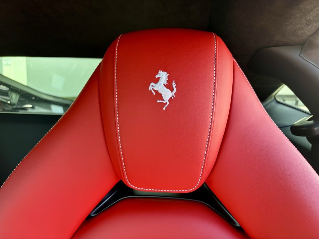 Used 2019 Ferrari 488 GTB image 28