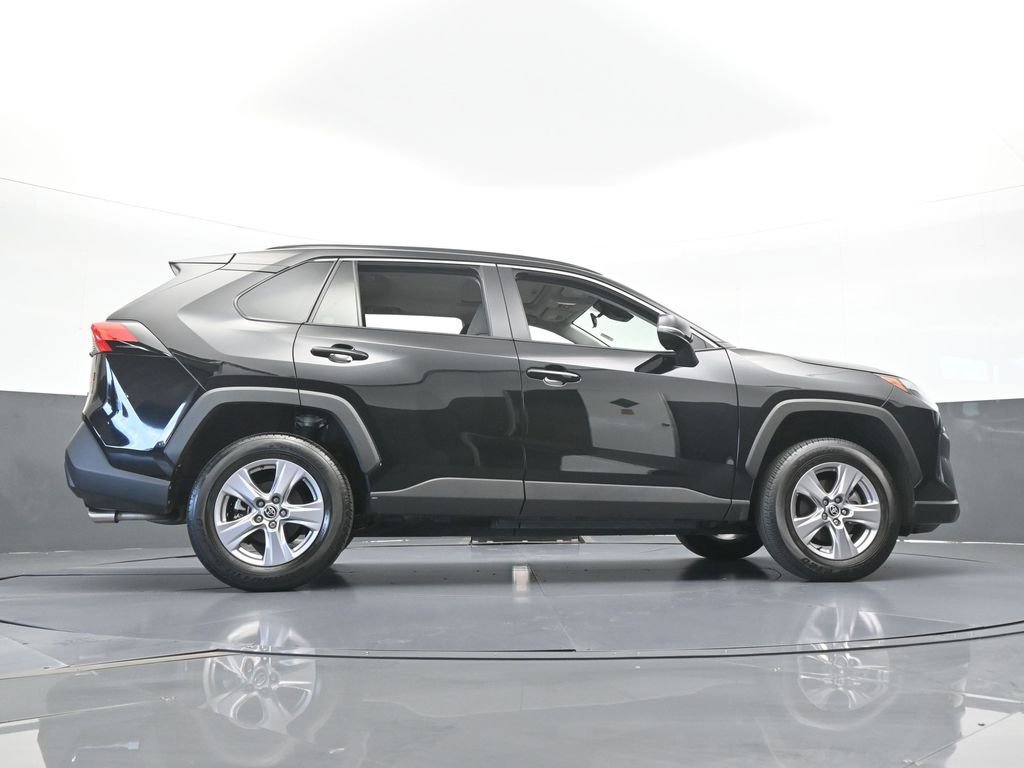 Used 2025 Toyota RAV4 XLE w/ Convenience Package FWD image 58