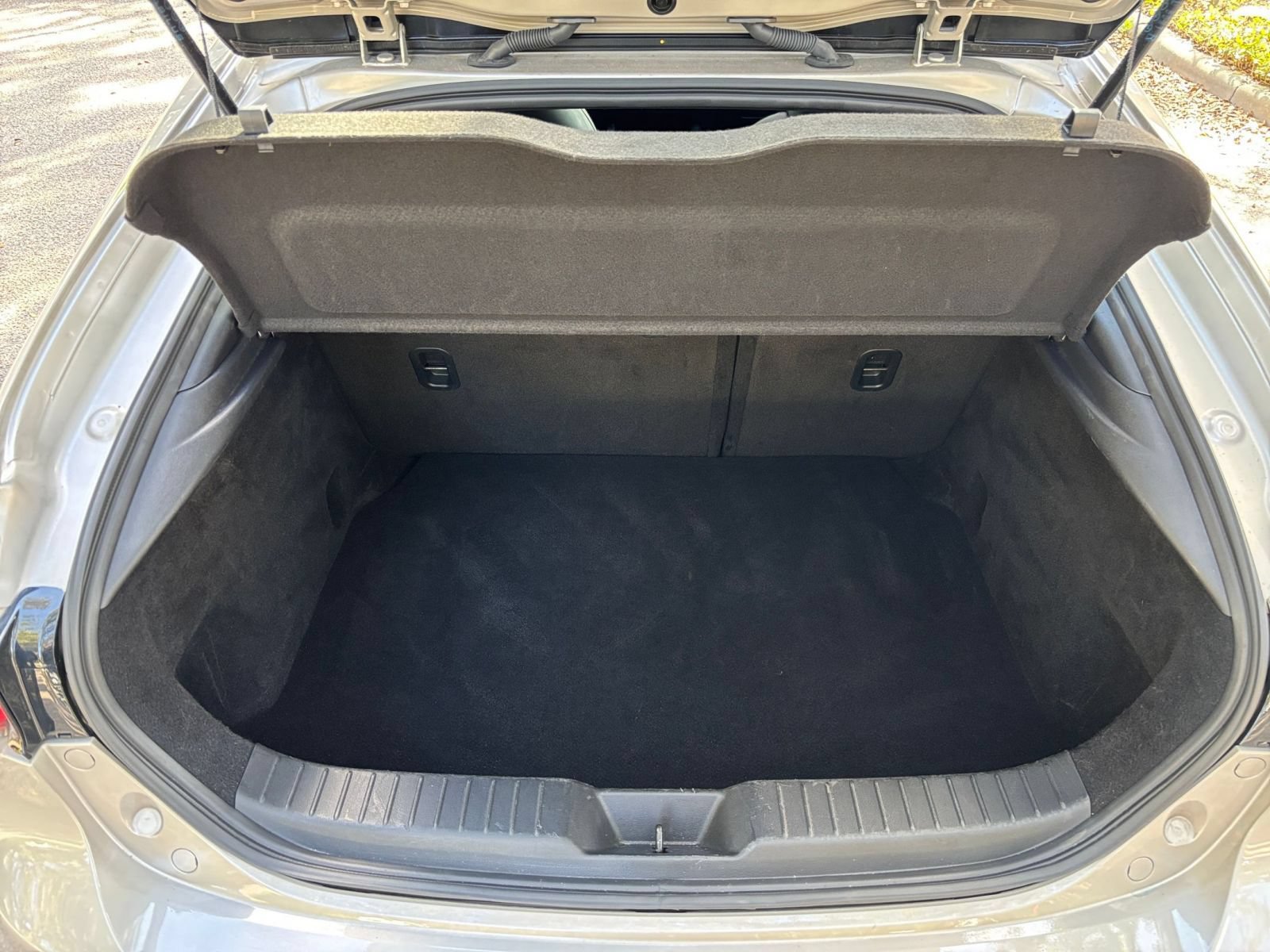 Used 2026 MAZDA MAZDA3 s FWD image 32