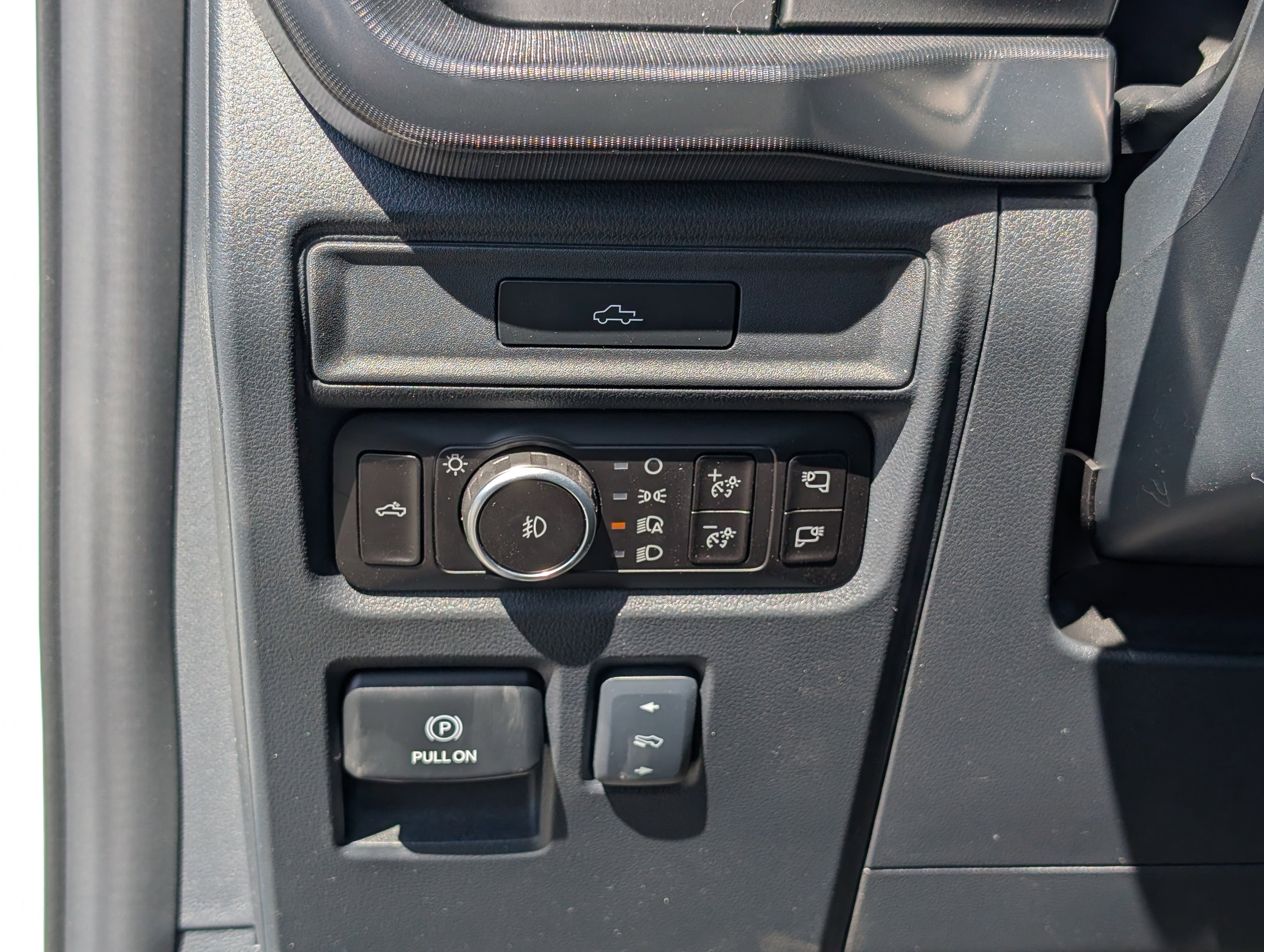 New 2026 Ford F150 Platinum image 17