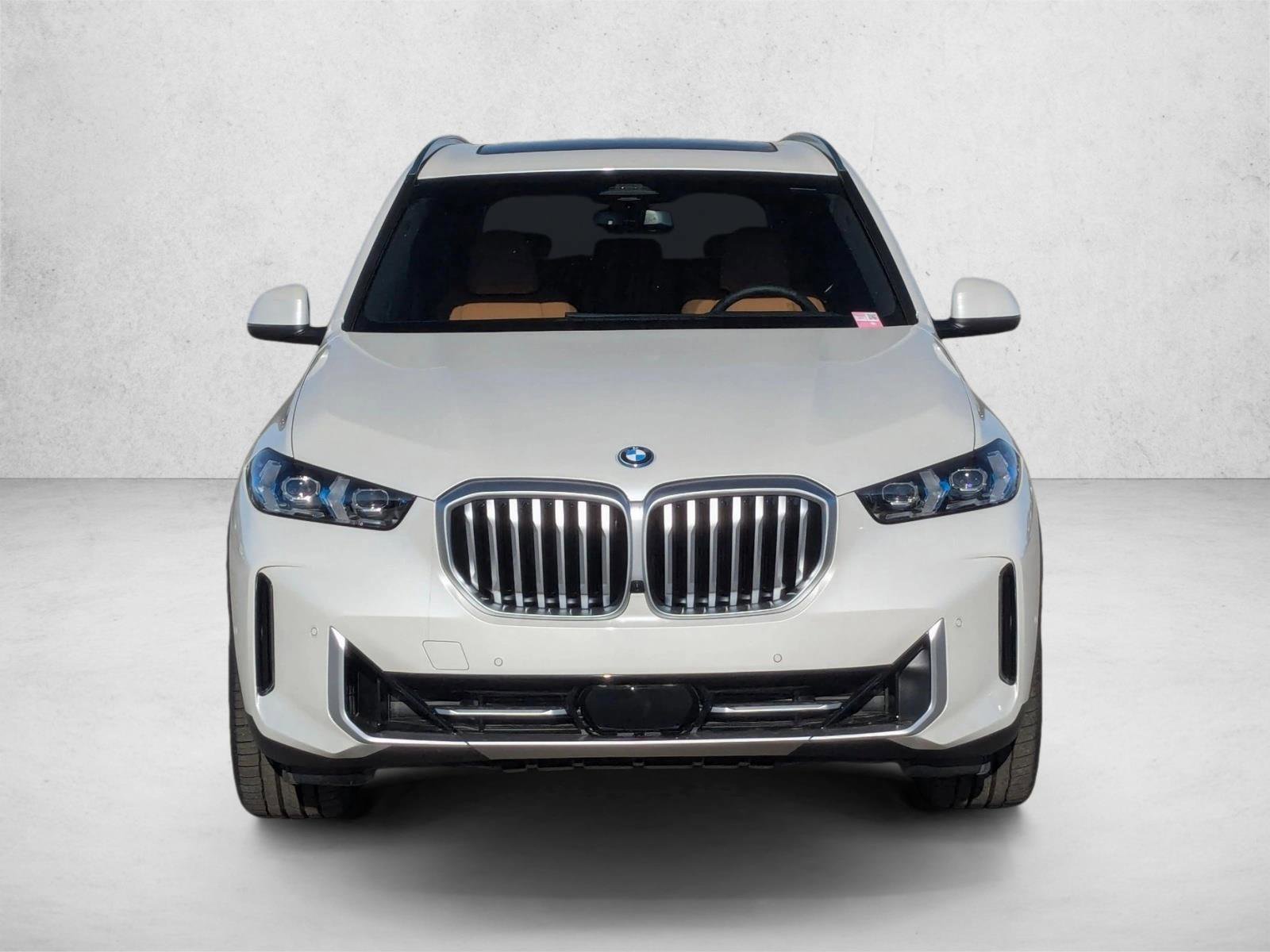 New 2026 BMW X5 xDrive50e w/ Executive Package AWD/4WD image 6
