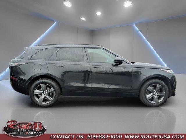 Used 2025 Land Rover Range Rover Velar Dynamic SE AWD/4WD image 2
