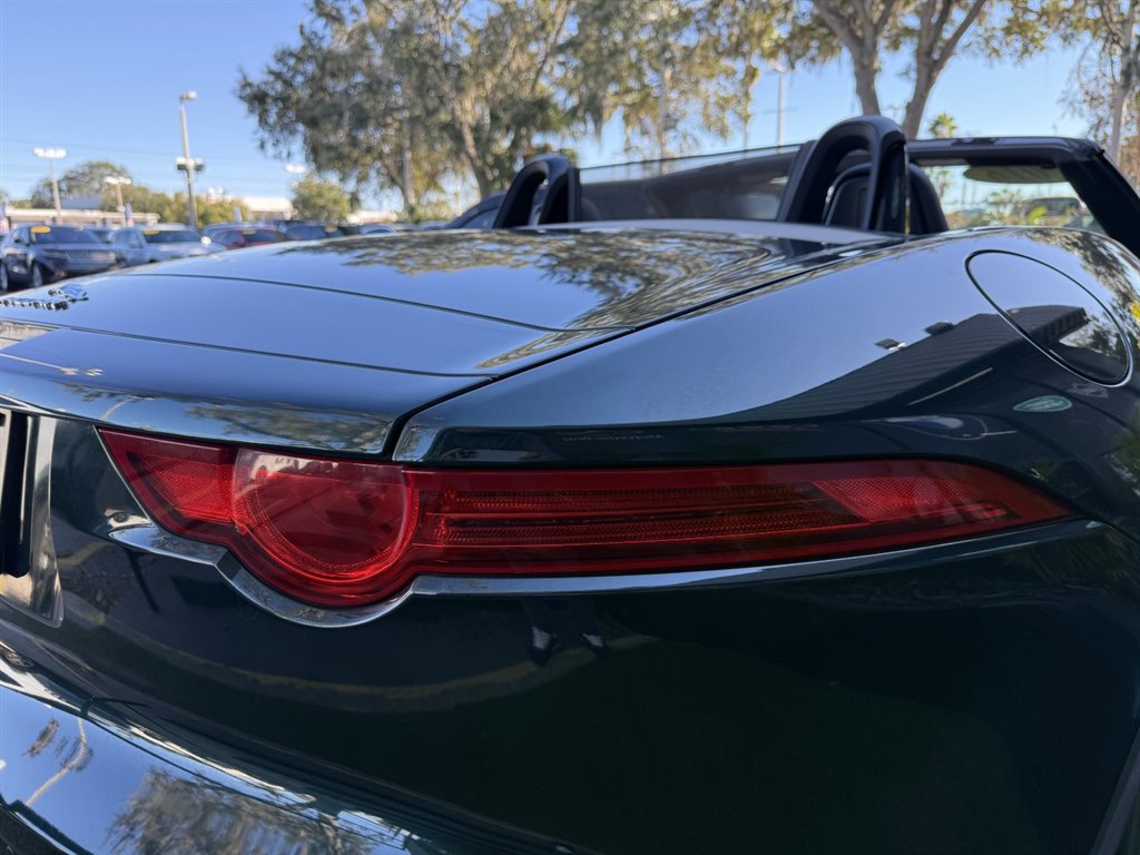 Used 2016 Jaguar F-TYPE Convertible image 16