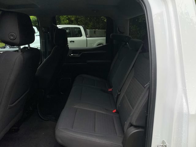 Used 2023 Chevrolet Silverado 1500 LT AWD/4WD image 10