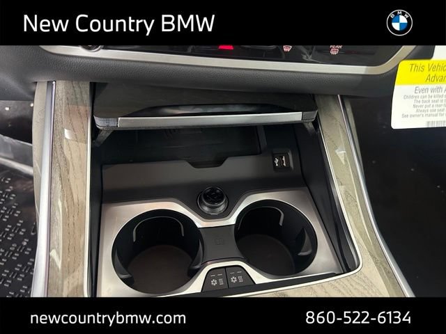 New 2027 BMW X7 xDrive40i w/ Executive Package AWD/4WD image 16