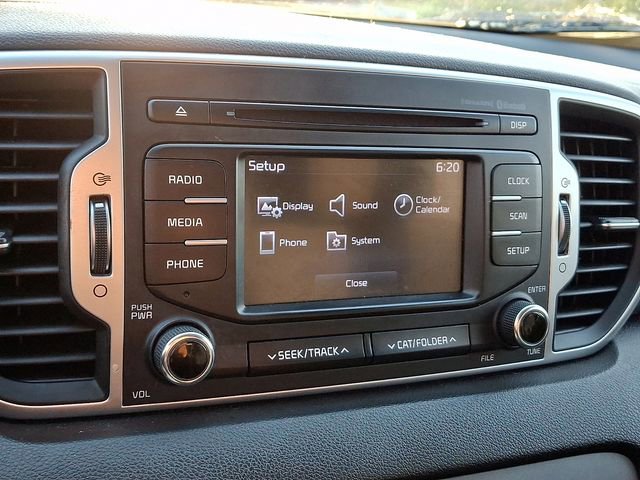 Used 2018 Kia Sportage LX AWD/4WD image 18