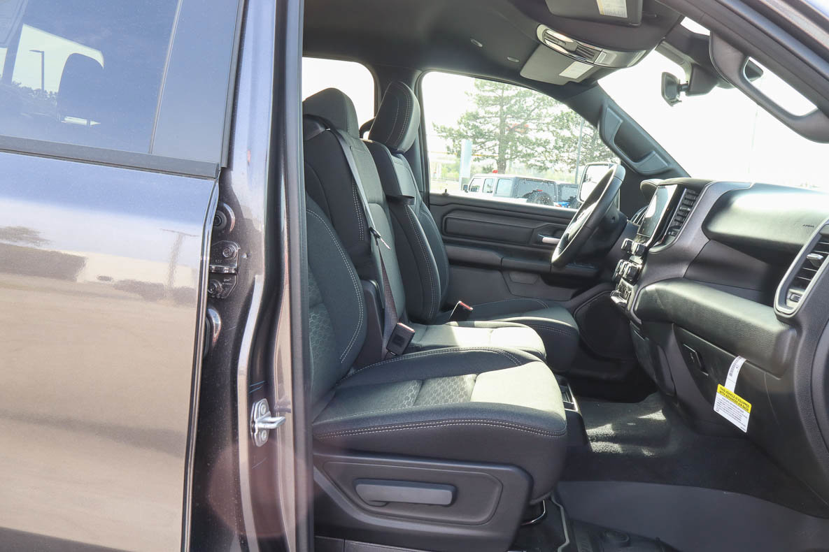 New 2026 RAM 1500 Classic Warlock image 24