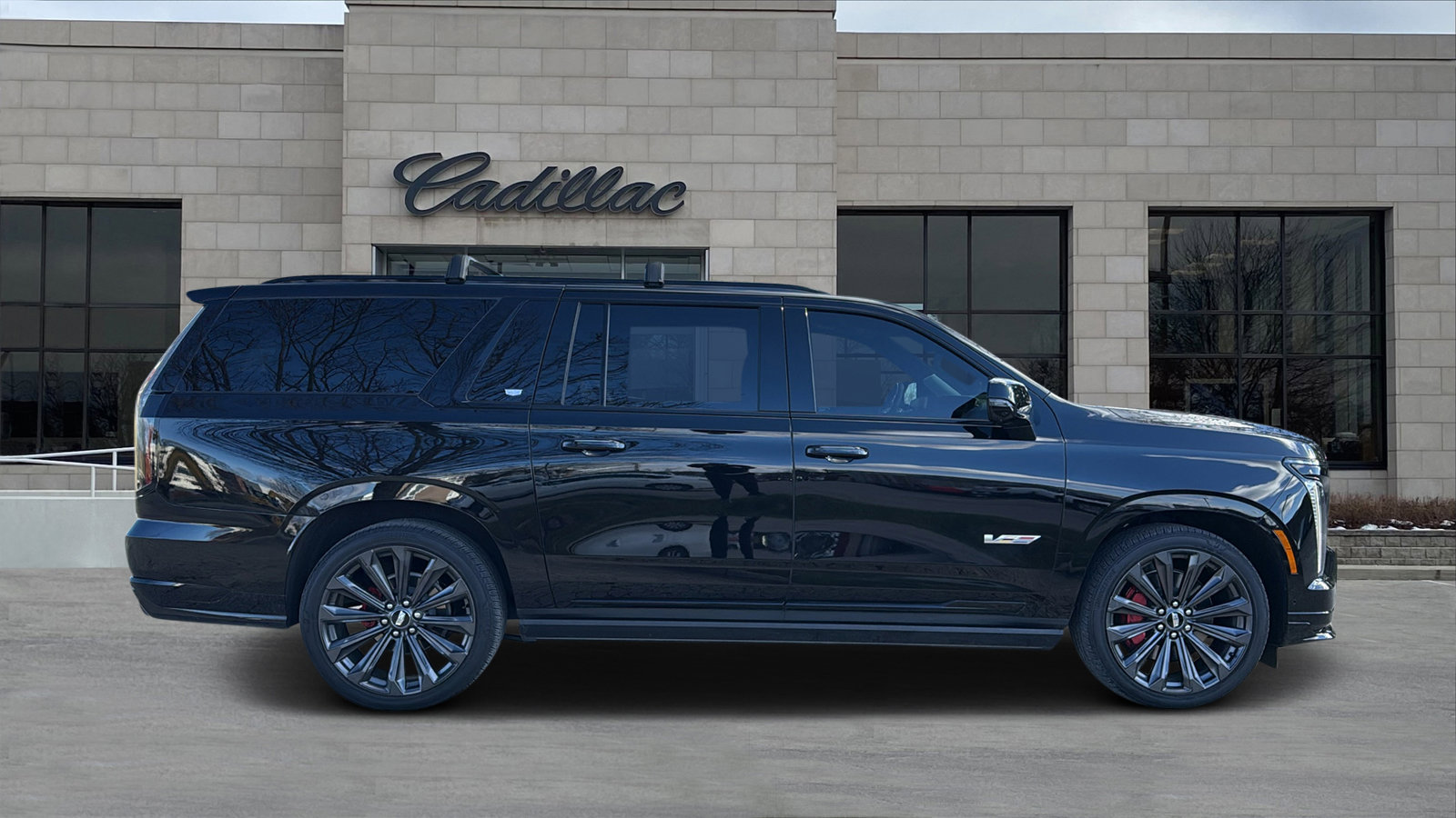 Certified 2025 Cadillac Escalade ESV V image 2