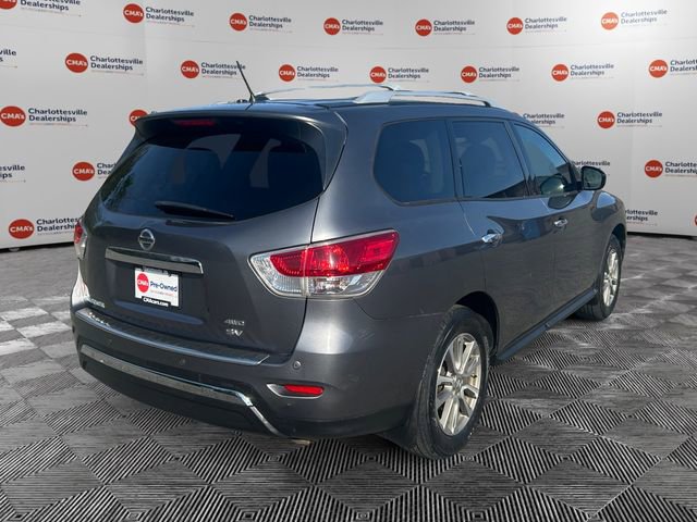 Used 2016 Nissan Pathfinder SV image 5