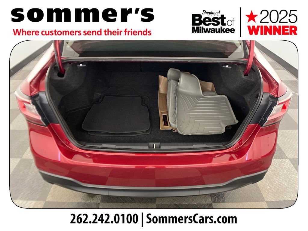 Certified 2024 Subaru Legacy Limited image 19