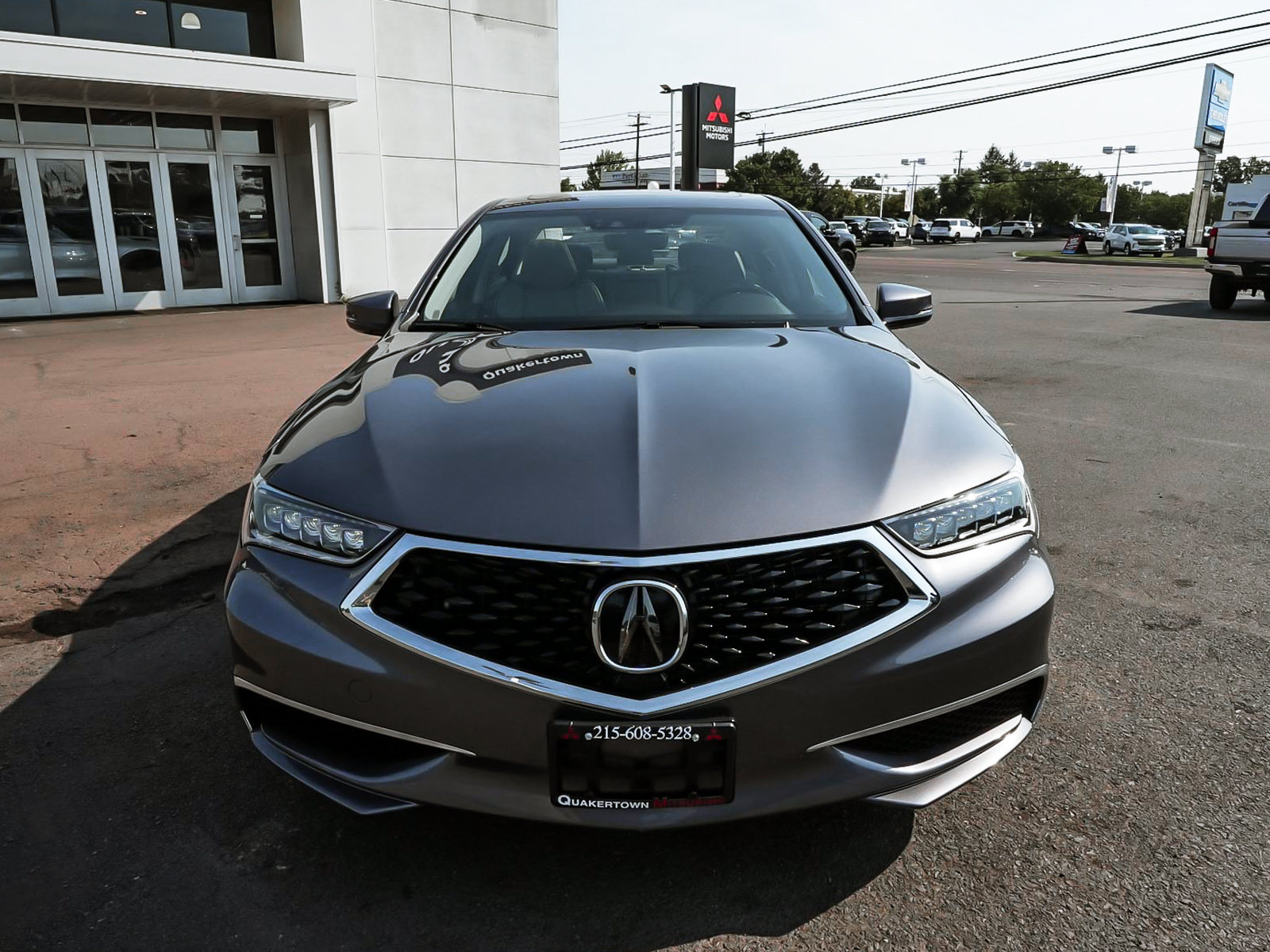 Used 2019 Acura TLX w/ Technology Package AWD/4WD image 2