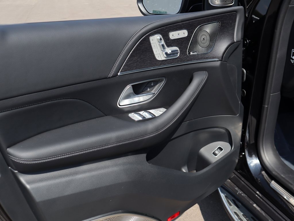 New 2026 Mercedes-Benz GLS 580 4MATIC image 27