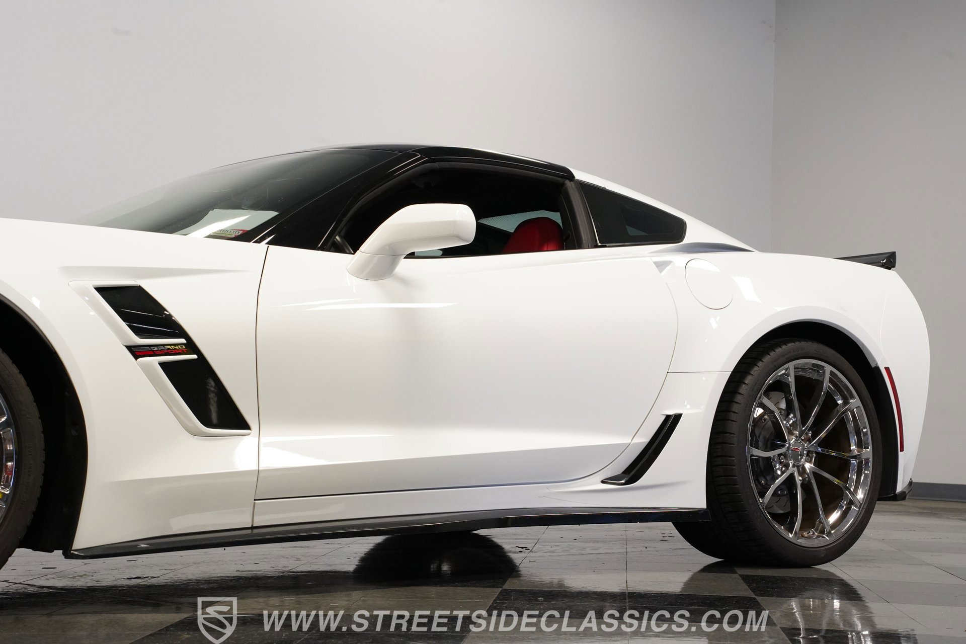 Used 2019 Chevrolet Corvette Grand Sport image 22