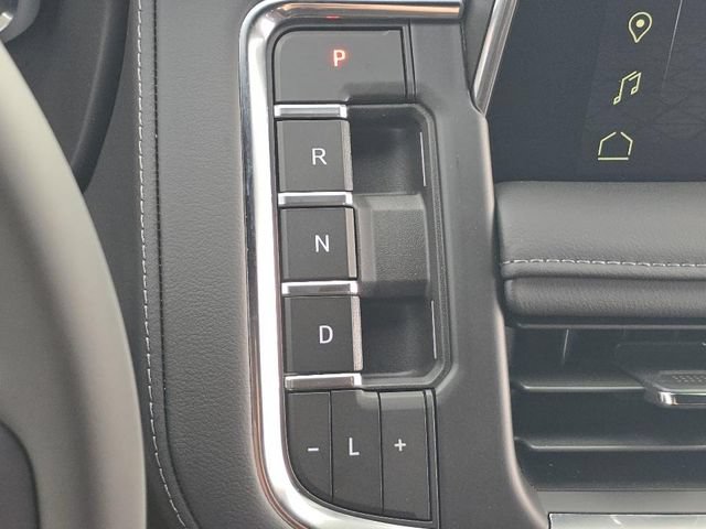 Used 2024 GMC Yukon XL SLE w/ Gmc Pro Safety Plus Package AWD/4WD image 34