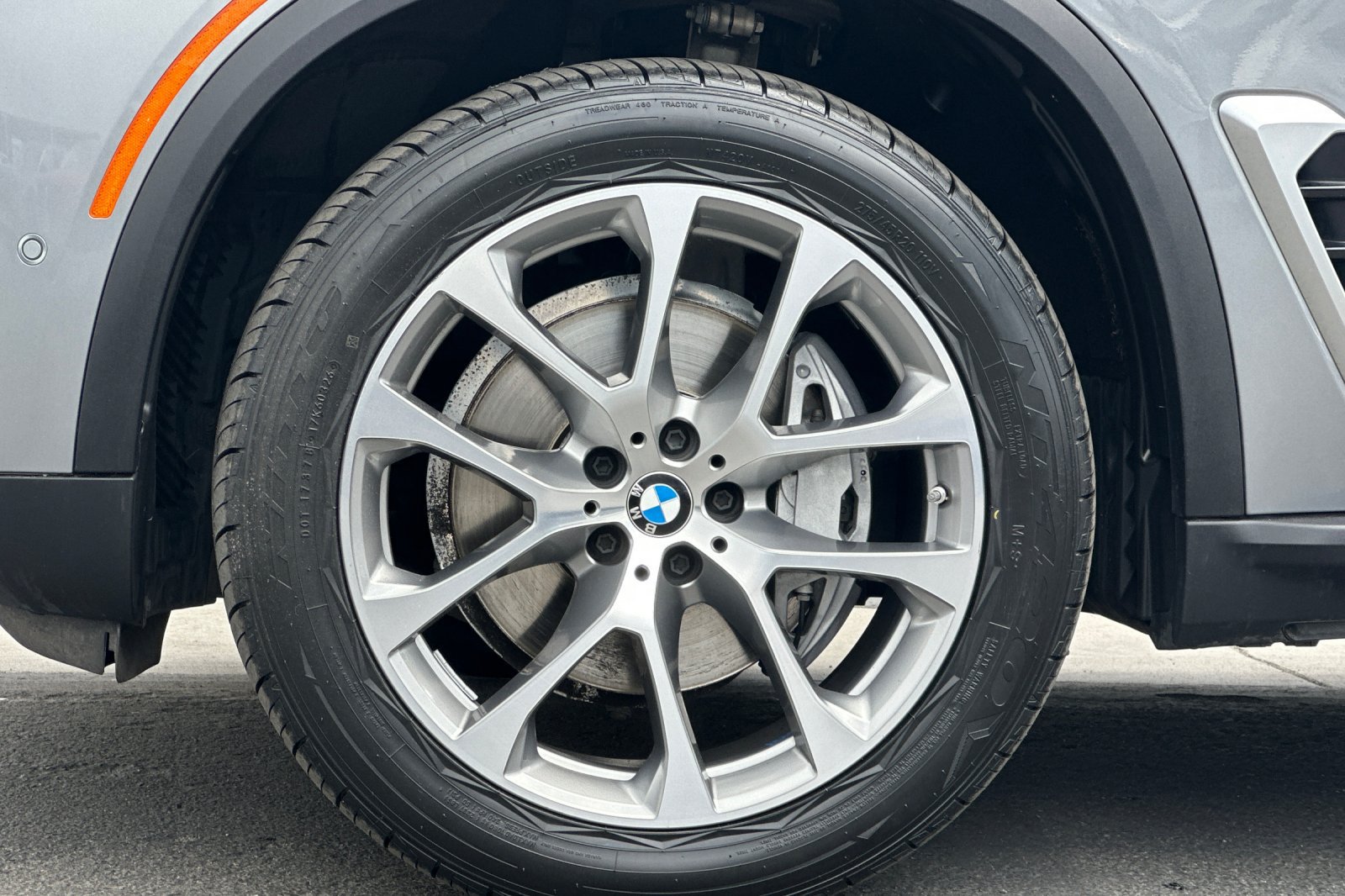 Used 2025 BMW X5 xDrive40i AWD/4WD image 26