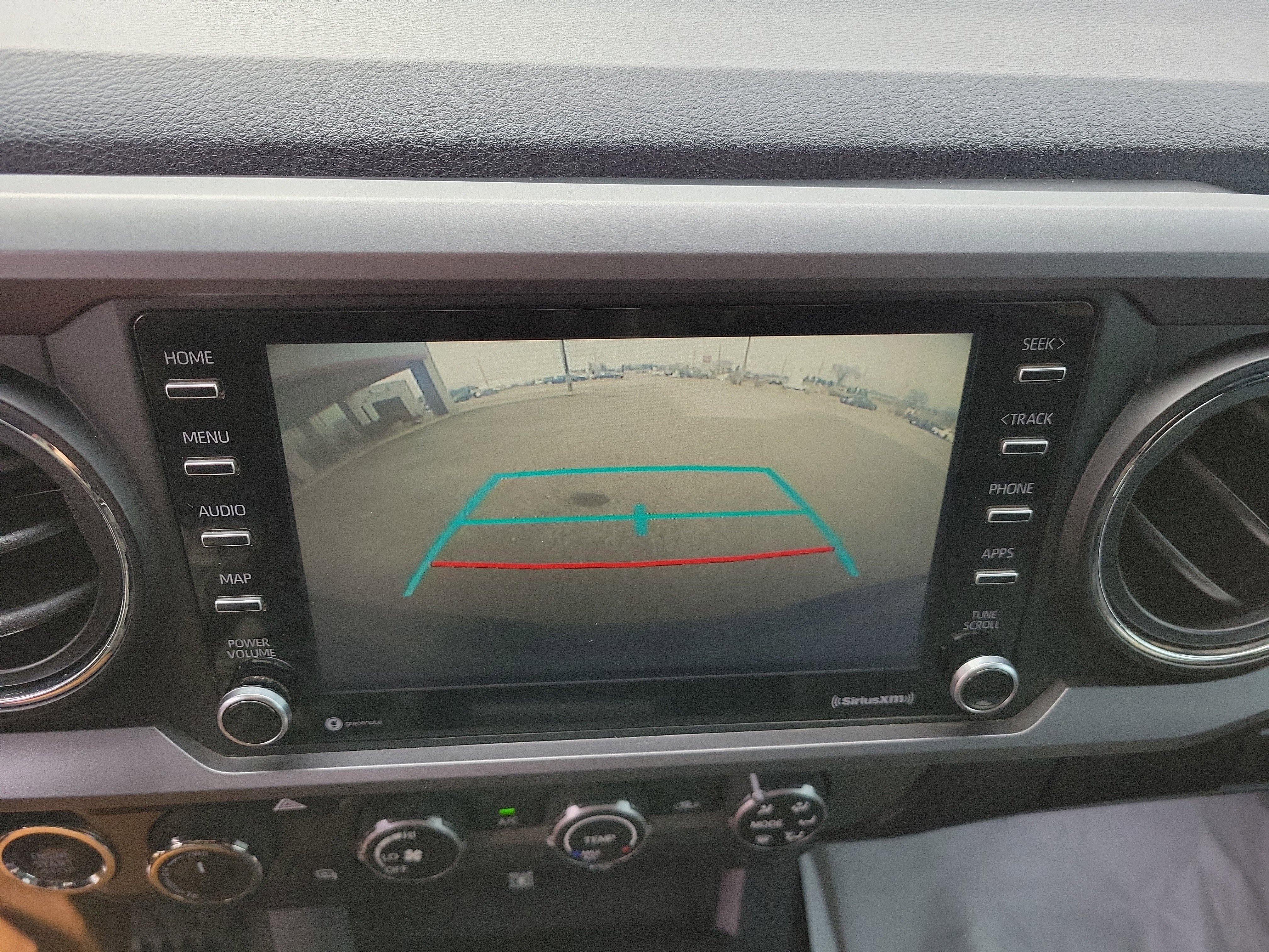 Used 2020 Toyota Tacoma TRD Sport image 15