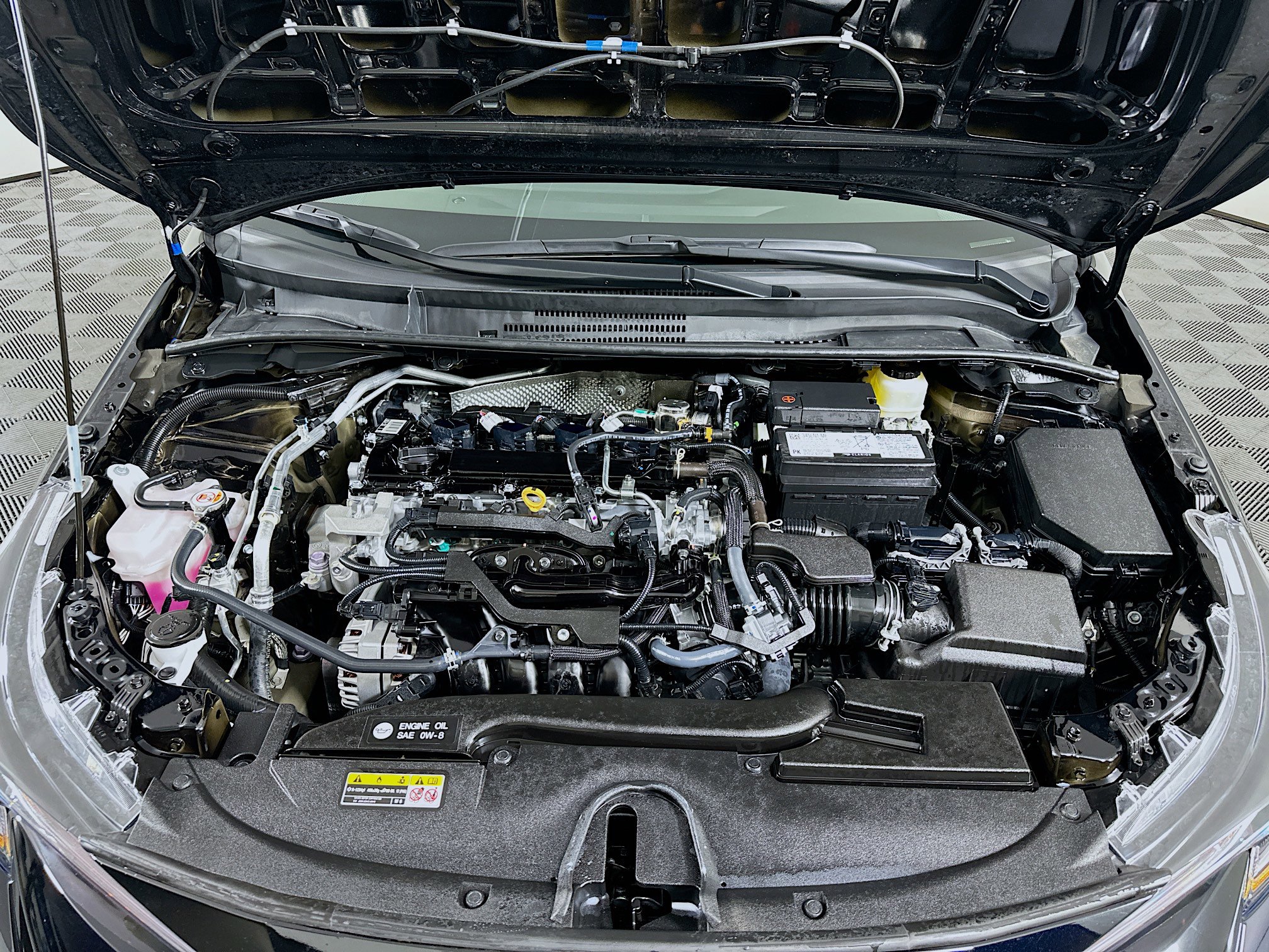 Used 2025 Toyota Corolla LE FWD image 31