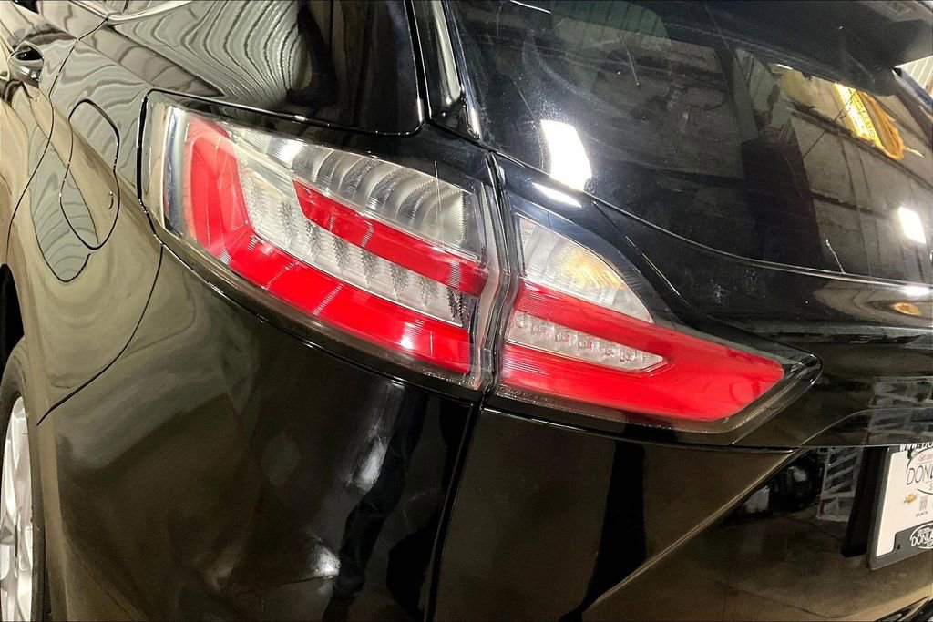 Certified 2024 Ford Edge SEL w/ Convenience Package image 8