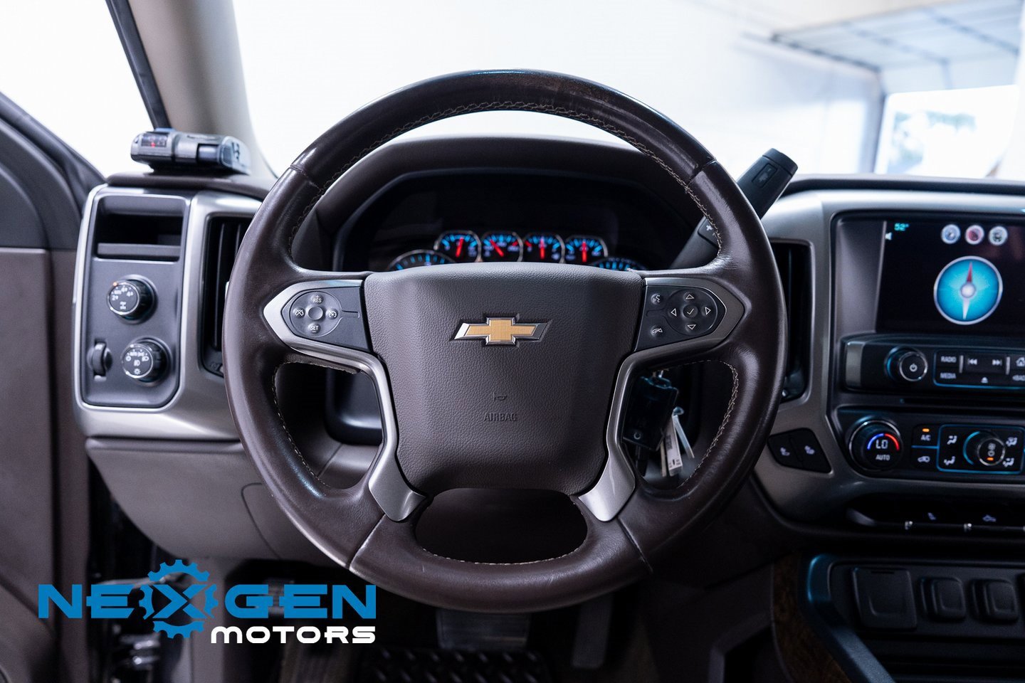 Used 2014 Chevrolet Silverado 1500 LT w/ LT Convenience Package image 14