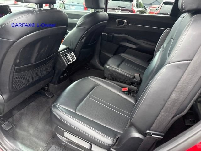 Used 2023 Kia Sorento EX AWD/4WD image 15