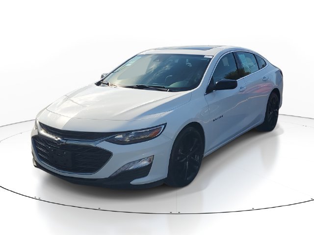 Certified 2022 Chevrolet Malibu LT FWD image 2