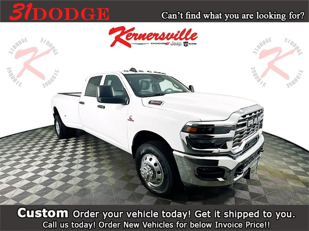 New 2025 RAM 3500 Tradesman w/ Chrome Appearance Group