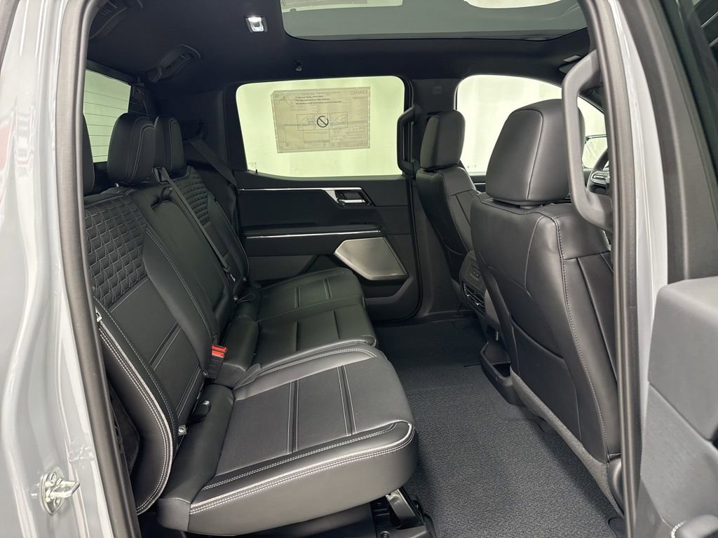New 2025 GMC Sierra EV Denali AWD/4WD image 12