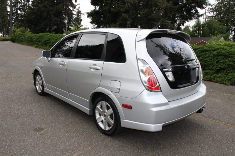 Used 2006 Suzuki Aerio SX FWD image 4
