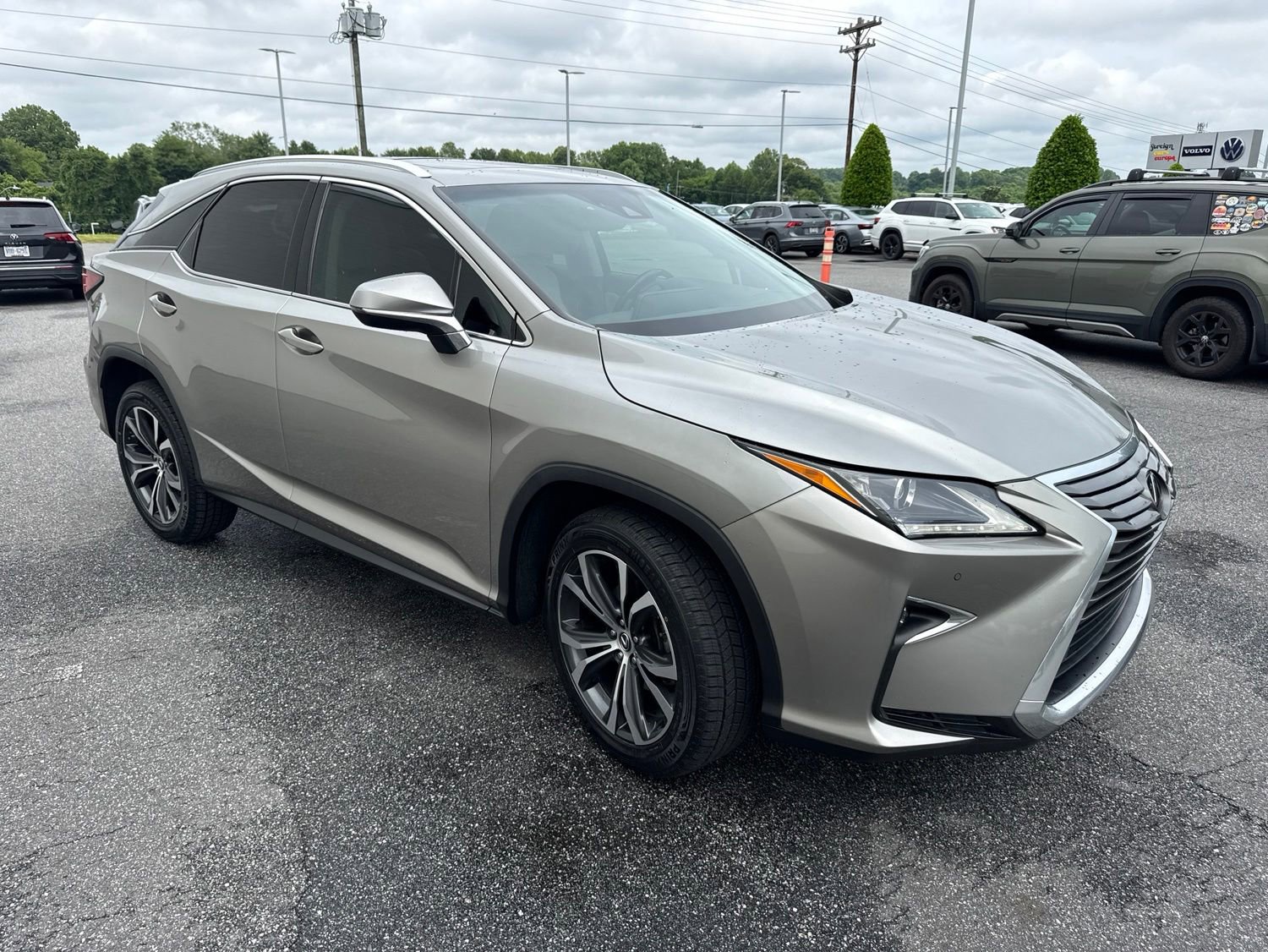 Used 2019 Lexus RX 350 FWD w/ Navigation Package image 3