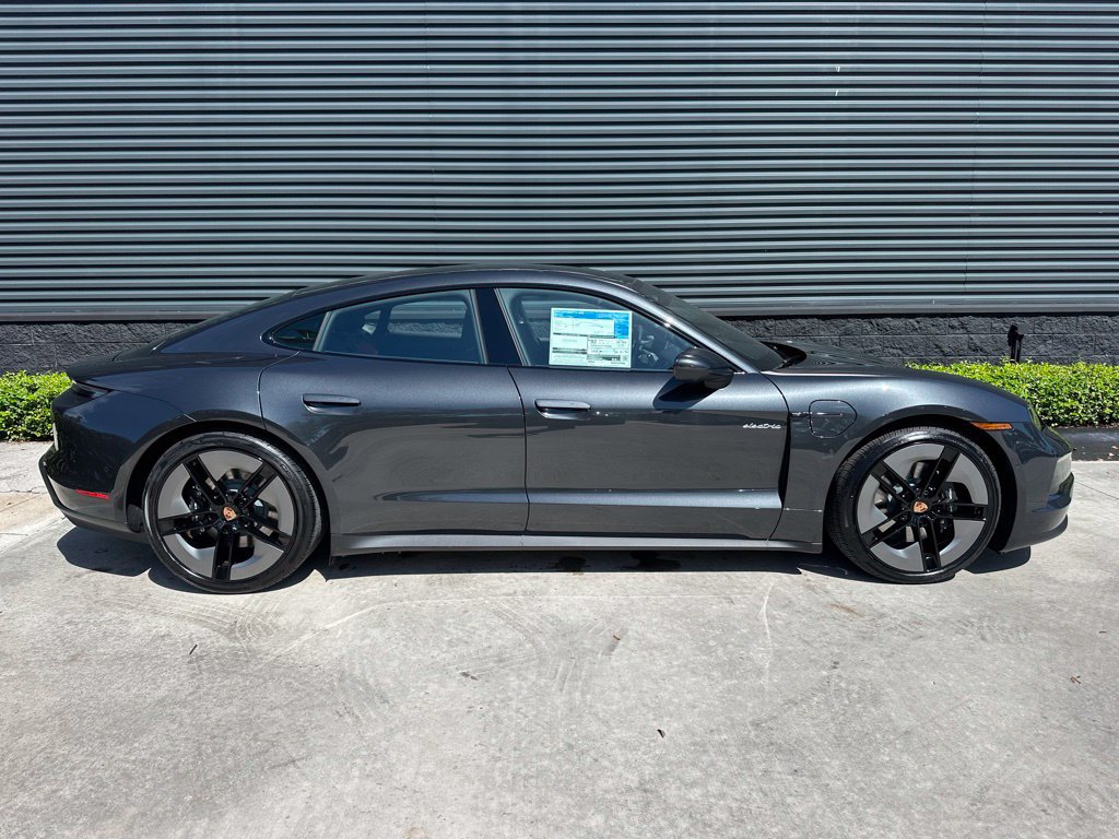 Used 2026 Porsche Taycan RWD image 10