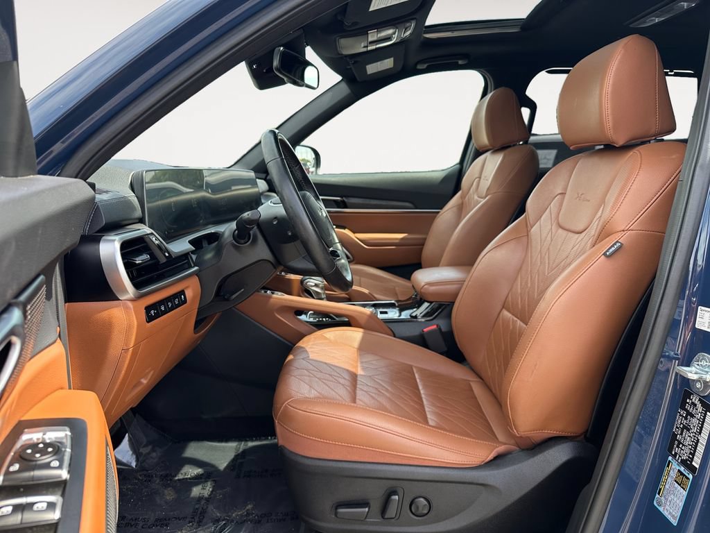 Used 2023 Kia Telluride EX X-Line AWD/4WD image 9