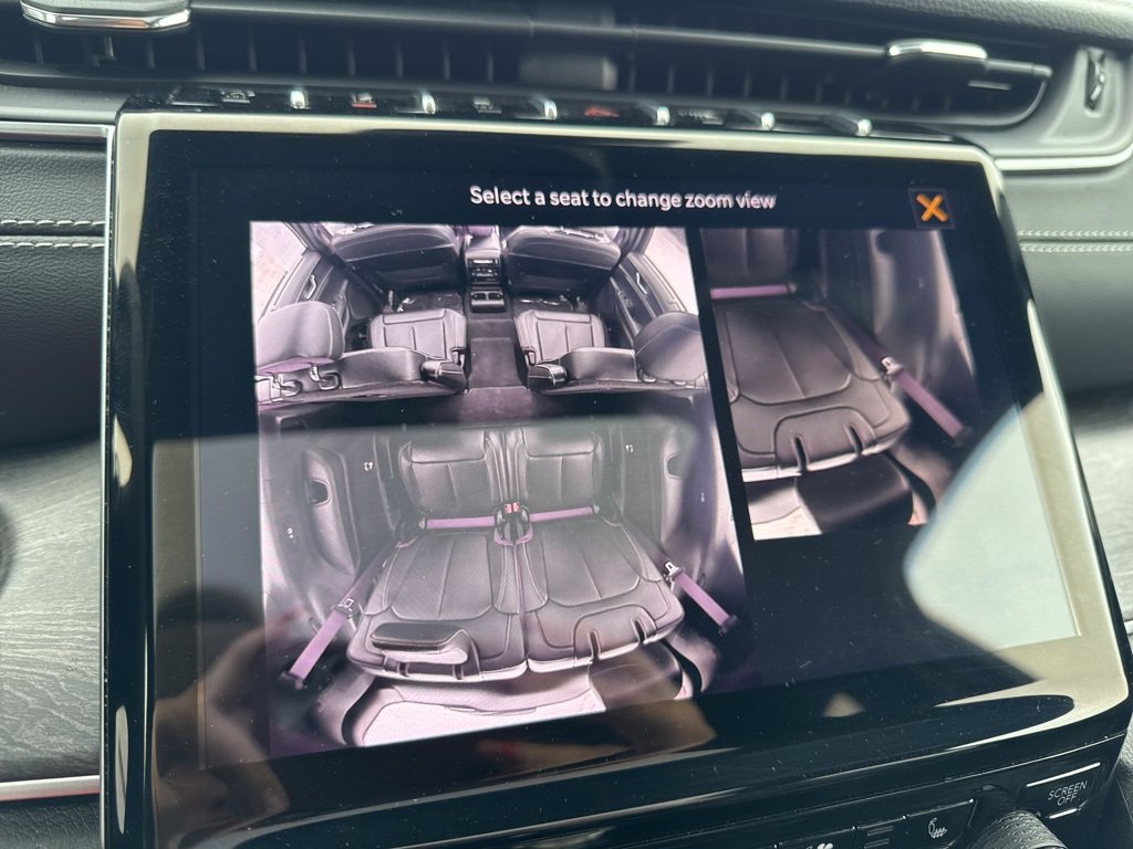 Certified 2024 Jeep Grand Cherokee L Limited w/ Luxury Tech Group II image 14