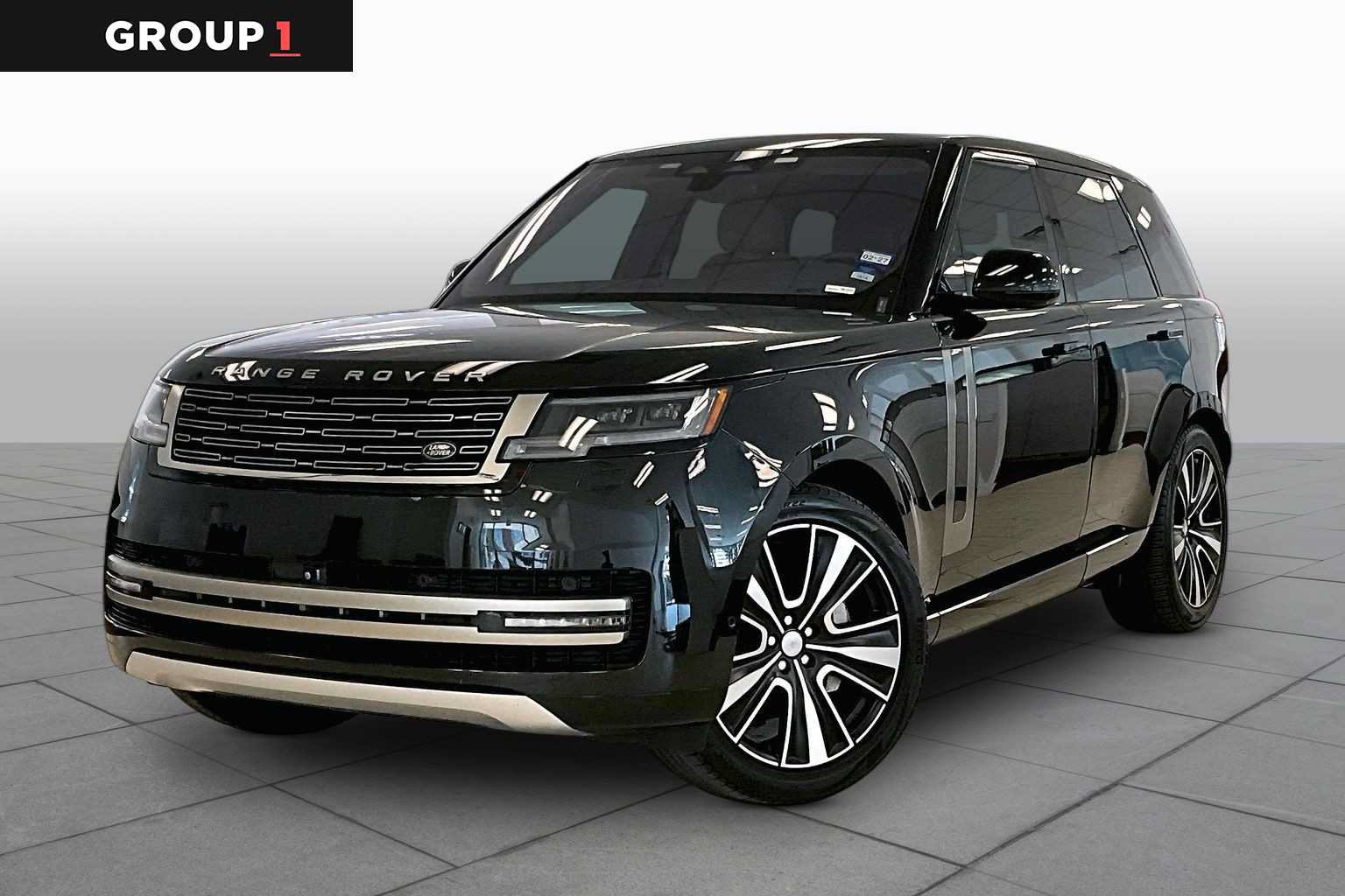 Used 2023 Land Rover Range Rover SE AWD/4WD image 1