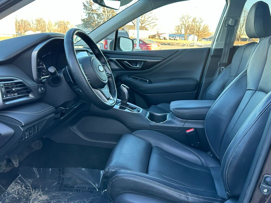Used 2022 Subaru Outback Limited image 11